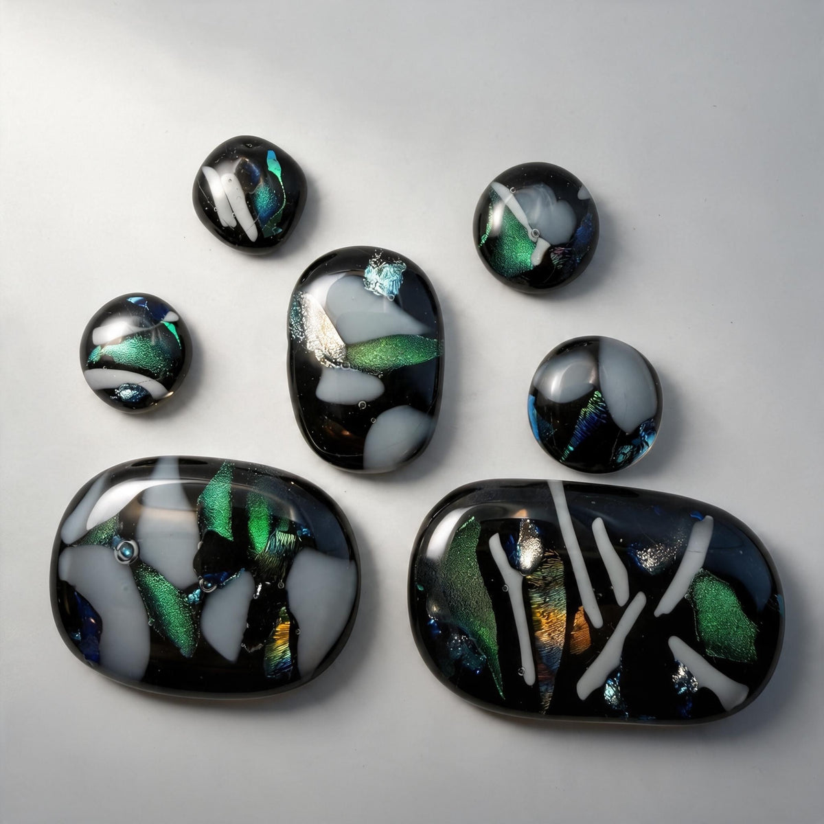 Dichroic Fused Glass Cabochons • lot of 5 • COE90 • Hand Made • Free Shipping • Jewelry Making